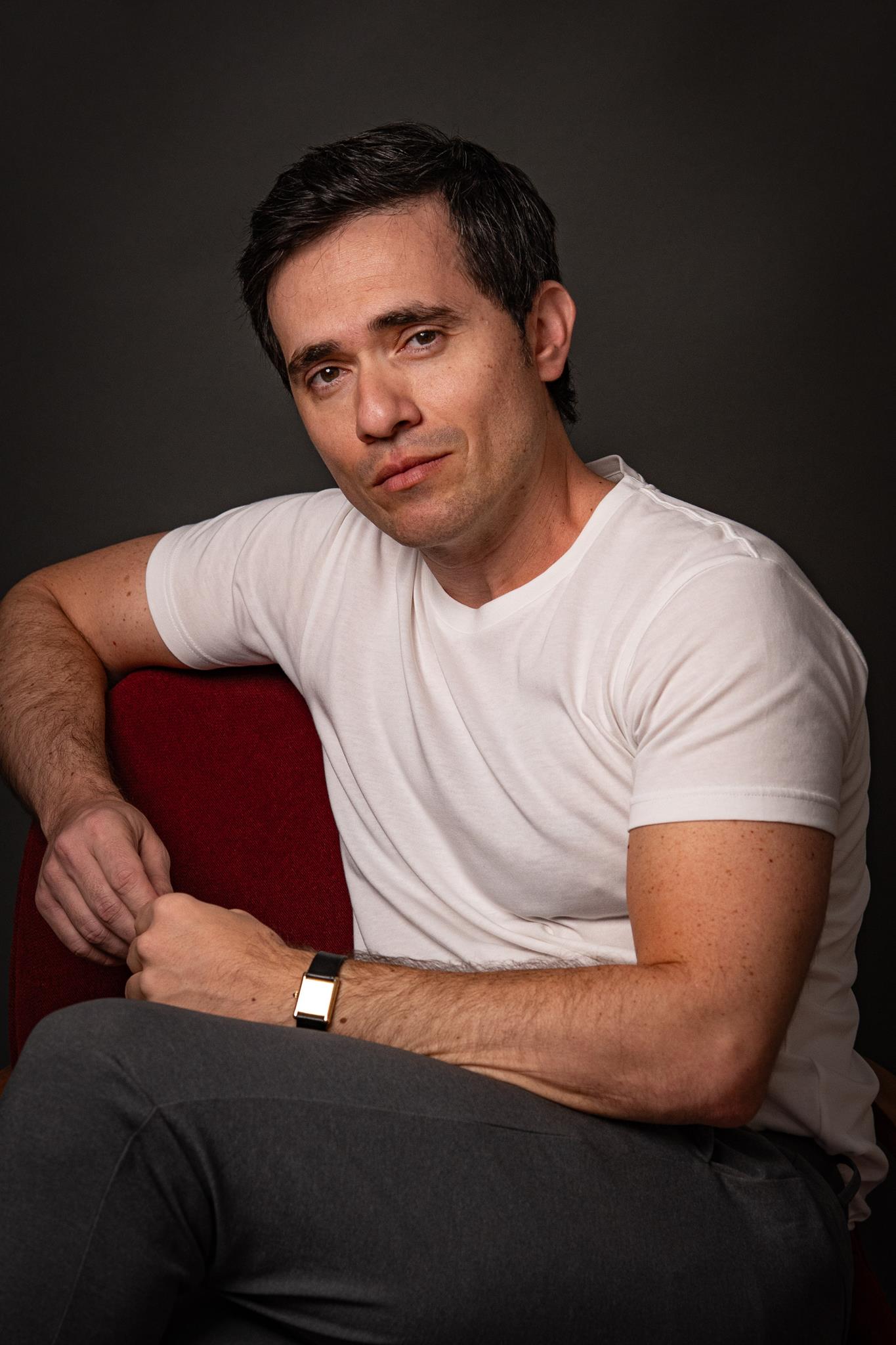 Guilherme Rodio (Julieta Bacchin)