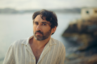 Joe Azzopardi (Alex Boulton)