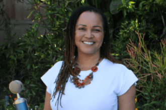 Dr. Niki Elliott